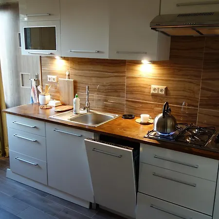 Apartament Bujaków, Zdrojowa 58a *