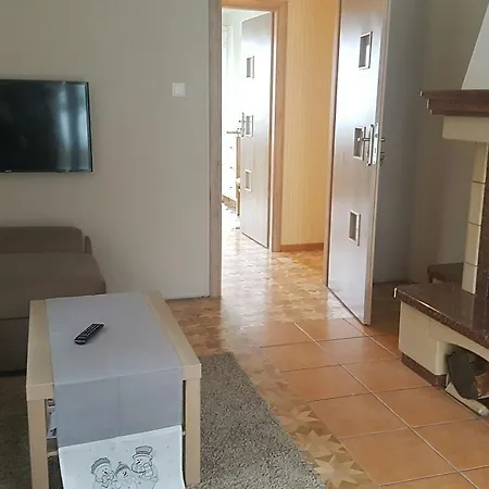 Bujaków, Zdrojowa 58a *