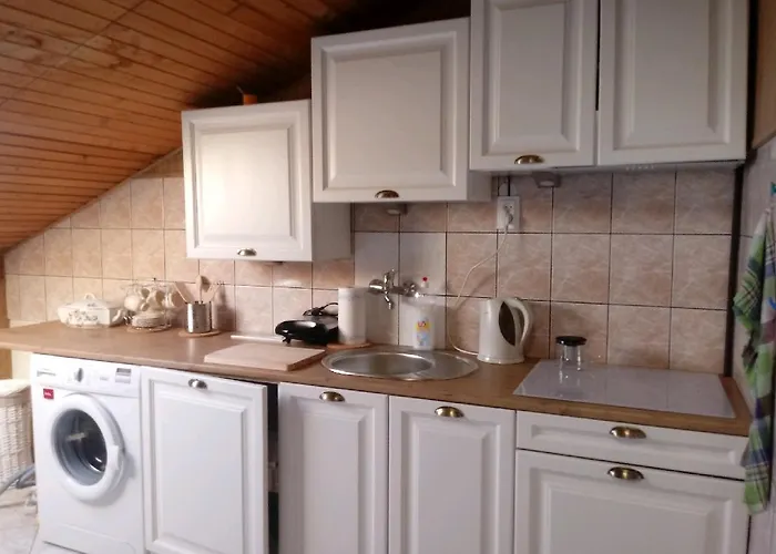 Bujakow, Zdrojowa 58a דירה