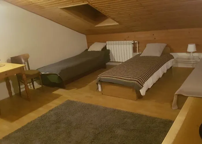 Bujakow, Zdrojowa 58a דירה